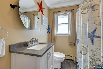 246 Highland Avenue, River Vale Township, NJ 07675 - Photo 17