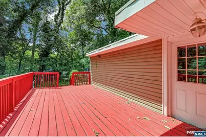 36 Benton Road, Paramus, NJ 07652 - Photo 25