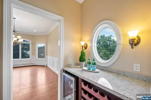 18 Berkshire Pl, Englewood Cliffs, NJ 07632 - Photo 9