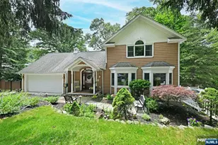 8 Myrtle St, Montvale, NJ 07645 - Photo 1