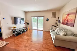 2113 Windsor Park Ct, Englewood, NJ 07631 - Photo 3
