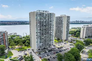 6 Horizon 602, Fort Lee, NJ 07024 - Photo 1