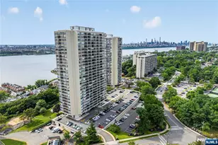 6 Horizon 602, Fort Lee, NJ 07024 - Photo 3