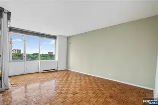 6 Horizon 602, Fort Lee, NJ 07024 - Photo 17
