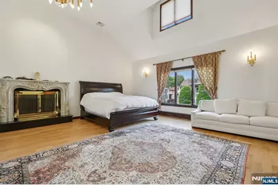 1060 Briar Way, Fort Lee, NJ 07024 - Photo 29