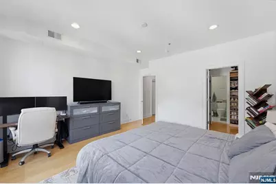 838 Park Avenue 2 #2, Hoboken, NJ 07030 - Photo 13
