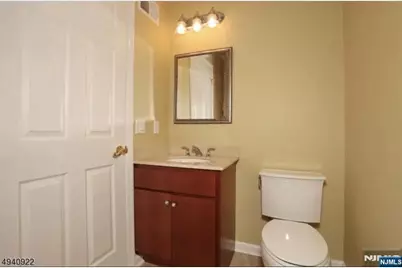 10 Terrace Avenue 11 #11, Hasbrouck Heights, NJ 07604 - Photo 15