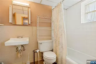 22 Passaic Ave, Hasbrouck Heights, NJ 07604 - Photo 25