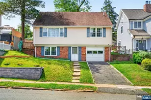 166 Pleasant Ave, Bergenfield, NJ 07621 - Photo 1