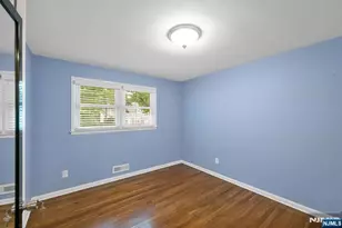 550 Englewood Ave, Teaneck Township, NJ 07666 - Photo 23