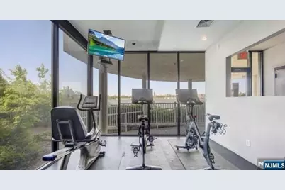 1077 River Road 606 #606, Edgewater, NJ 07020 - Photo 7
