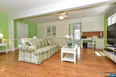 958 Arapaho Trail, Franklin Lakes, NJ 07417 - Photo 21