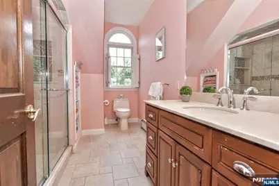 958 Arapaho Trail, Franklin Lakes, NJ 07417 - Photo 31