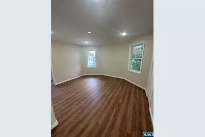 72 Winant, Ridgefield Park, NJ 07660 - Photo 9