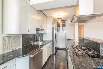 6600 Jfk Blvd E 19K #19K, West New York, NJ 07093 - Photo 5