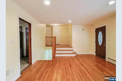 20 Shetland Lane, Palisades Park, NJ 07650 - Photo 7