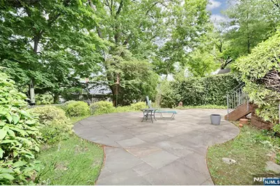 127 Howard Terrace, Leonia, NJ 07605 - Photo 35