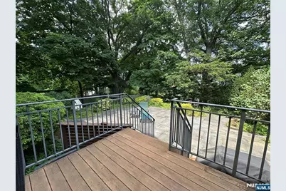 127 Howard Terrace, Leonia, NJ 07605 - Photo 31