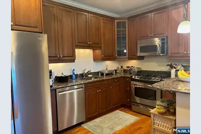 5 Tenakill Park E 205 #205, Cresskill, NJ 07626 - Photo 3