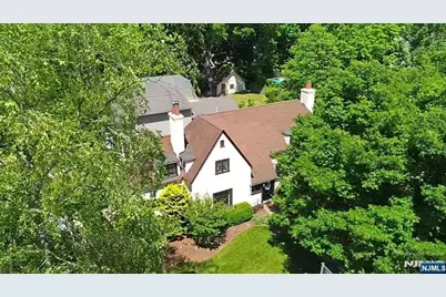 230 Satterthwaite Avenue, Nutley, NJ 07110 - Photo 9