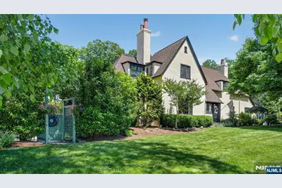 230 Satterthwaite Avenue, Nutley, NJ 07110 - Photo 1
