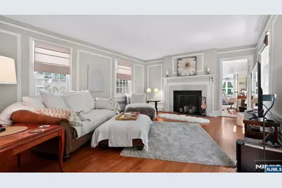 230 Satterthwaite Avenue, Nutley, NJ 07110 - Photo 15