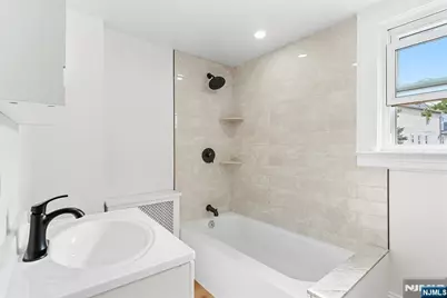 42 Grant Avenue, Kearny, NJ 07032 - Photo 9