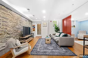 565 Jersey Ave 1, Jersey City, NJ 07302 - Photo 11
