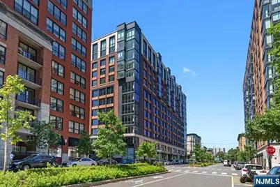 1000 Maxwell Lane 10E #10E, Hoboken, NJ 07030 - Photo 3