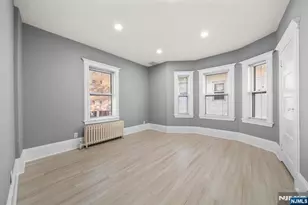 1624 Center Ave 2nd Floor, Fort Lee, NJ 07024 - Photo 5