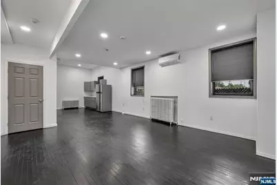 172 W Madison Avenue, Dumont, NJ 07628 - Photo 17