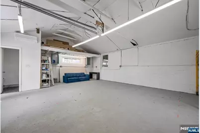 172 W Madison Avenue Storefront &amp; Ga #Storefront &amp; Ga, Dumont, NJ 07628 - Photo 15