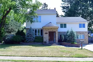 307 Dorothy St, Fair Lawn, NJ 07410 - Photo 1