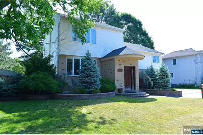 3-07 Dorothy Street, Fair Lawn, NJ 07410 - Photo 3