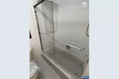 535 Hillside Avenue 1 #1, Palisades Park, NJ 07650 - Photo 19