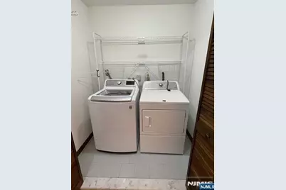 535 Hillside Avenue 1 #1, Palisades Park, NJ 07650 - Photo 15