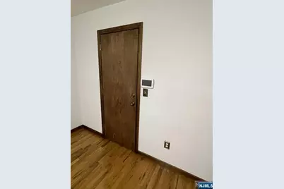 535 Hillside Avenue 1 #1, Palisades Park, NJ 07650 - Photo 25