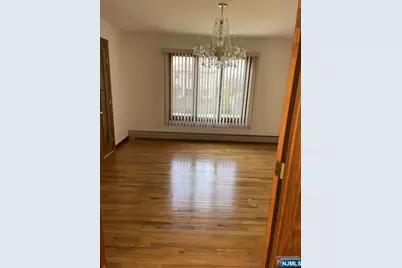 535 Hillside Avenue 1 #1, Palisades Park, NJ 07650 - Photo 7