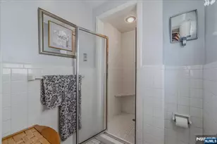 85 Stewart, Kearny, NJ 07032 - Photo 21