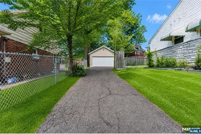 467 Summit, Hackensack, NJ 07601 - Photo 29