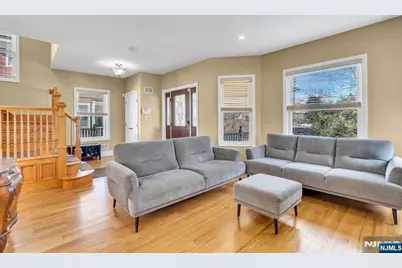 467 Summit, Hackensack, NJ 07601 - Photo 7
