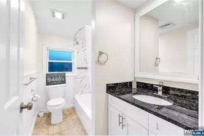 80 E Century Road 2 #2, Paramus, NJ 07652 - Photo 9