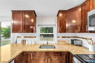 80 E Century Road 2, Paramus, NJ 07652 - Photo 3