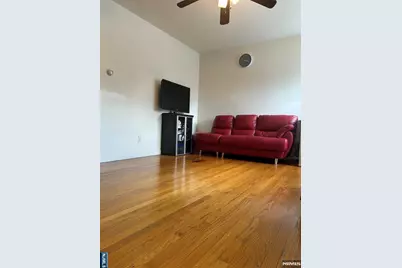 1516 Center Avenue, Fort Lee, NJ 07024 - Photo 3