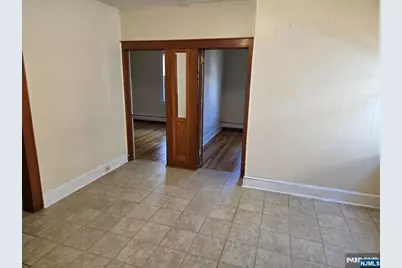221 Hayward Place 1 #1, Wallington, NJ 07057 - Photo 3
