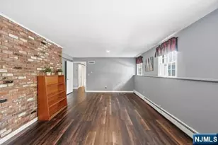 376 Lakeview Dr, Wyckoff Township, NJ 07481 - Photo 27