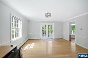 376 Lakeview Dr, Wyckoff Township, NJ 07481 - Photo 13