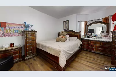 272-274 Parker Street, Newark, NJ 07104 - Photo 13
