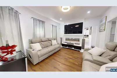 272-274 Parker Street, Newark, NJ 07104 - Photo 5