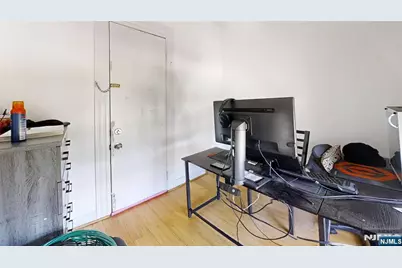 272-274 Parker Street, Newark, NJ 07104 - Photo 31